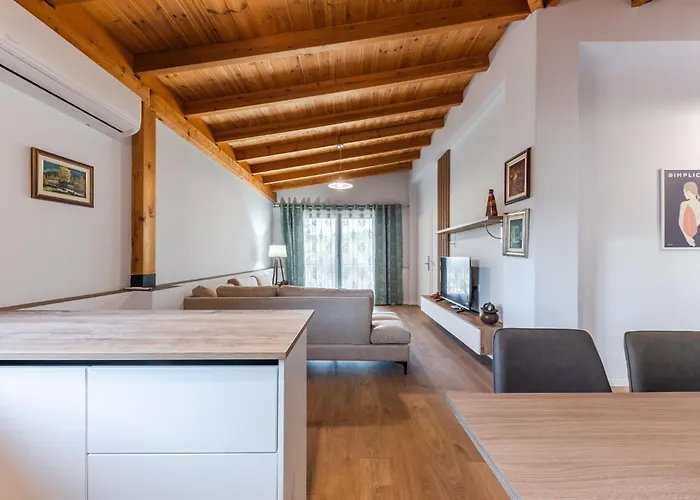 Beni'S Villa By Premium Selection